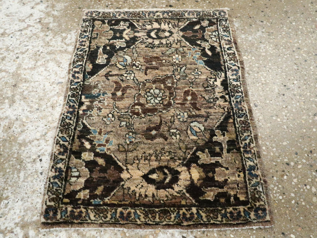 Antique Persian Fereghan Rug, No.18544 - Gss