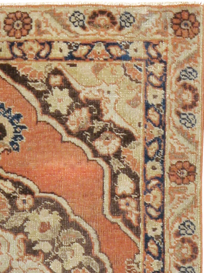 Antique Persian Tabriz Rug, No.18558 - Gss