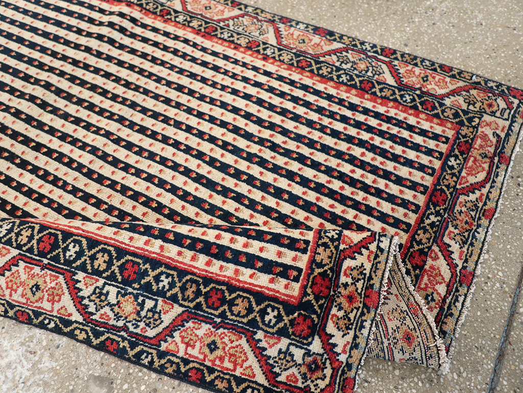 Antique Persian Northwest Rug, No.18570 - Gss