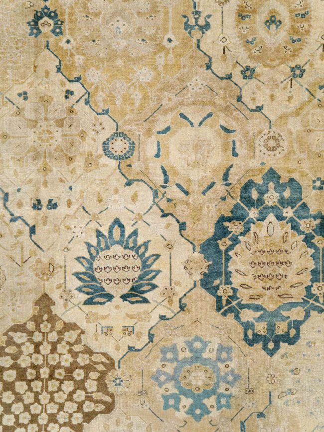 Antique Persian Tabriz Carpet, No.18571 - Gss