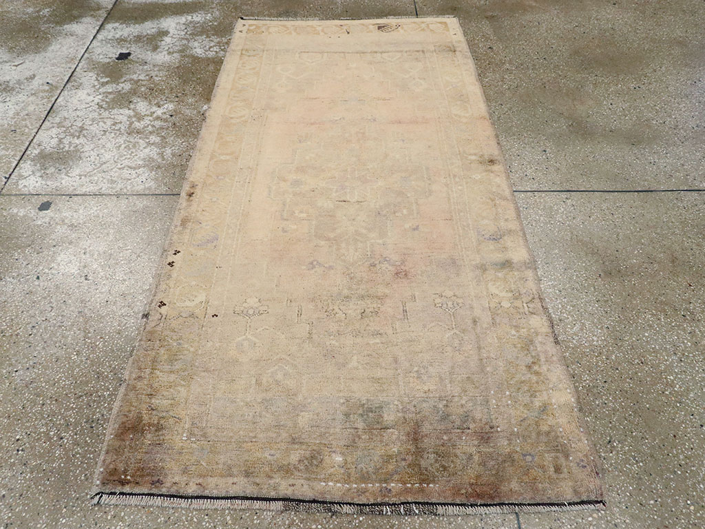 Antique Turkish Oushak Rug, No.18599 - Gss