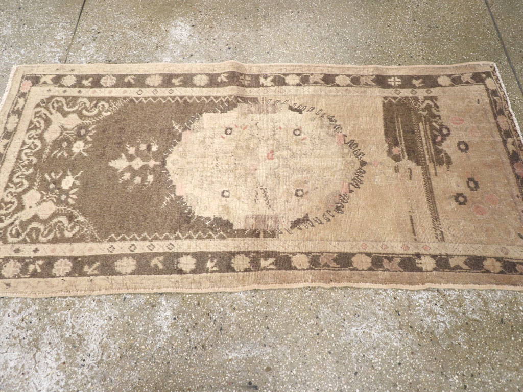 Vintage Turkish Oushak Rug, No.18601 - Gss