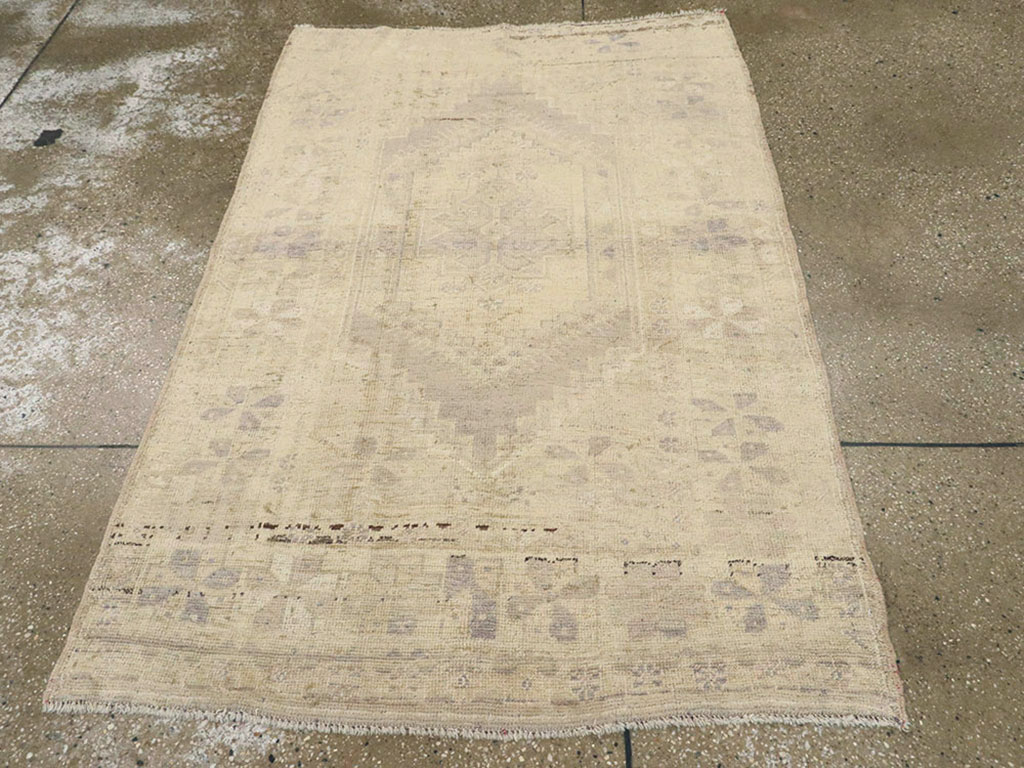 Vintage Turkish Oushak Rug, No.18606 - Gss