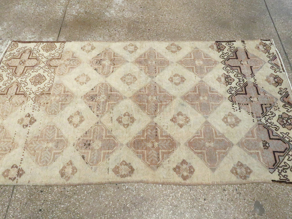 Vintage Turkish Anatolian Rug, No.18612 - Gss