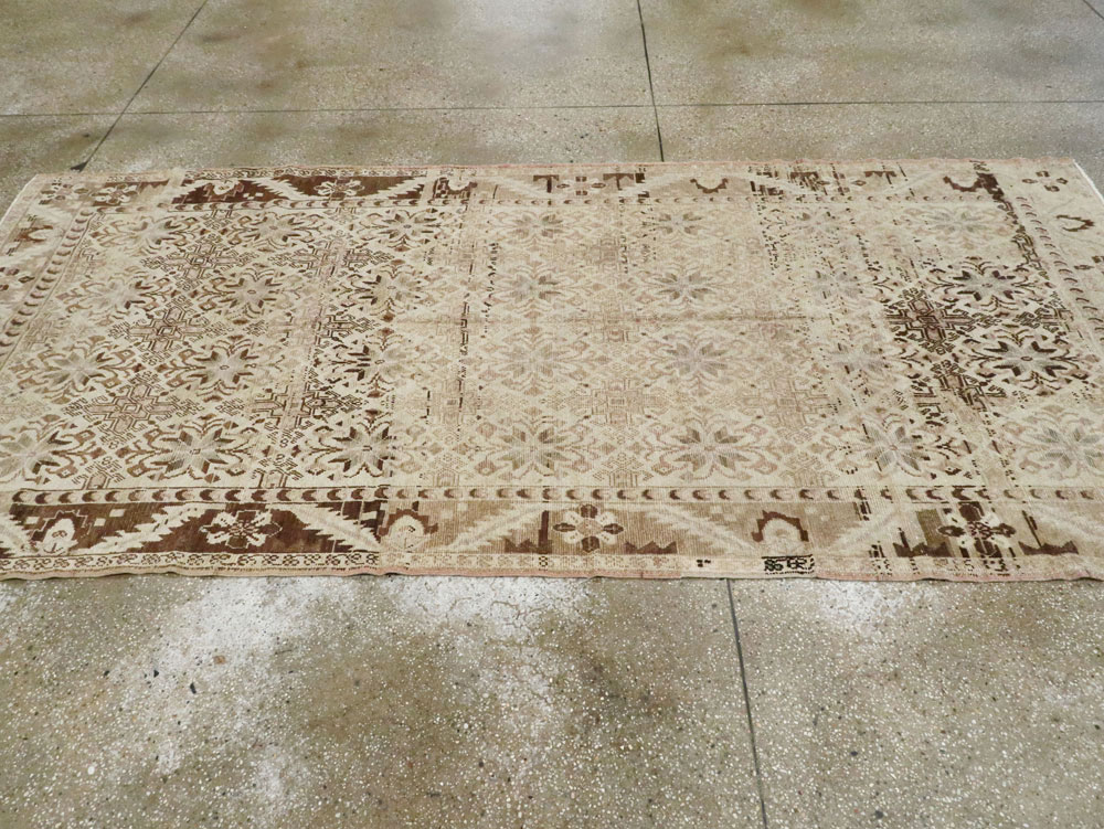 Vintage Turkish Anatolian Carpet, No.18629 - Gss