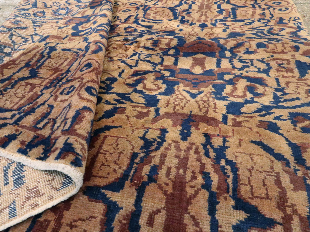 Vintage Indian Lahore Carpet, No.18650 - Gss