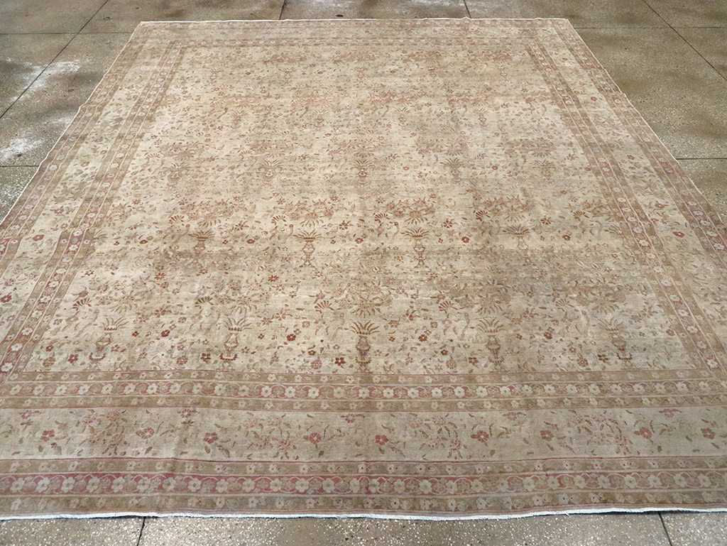 Antique Persian Lavar Kerman Carpet, No.18672 - Gss