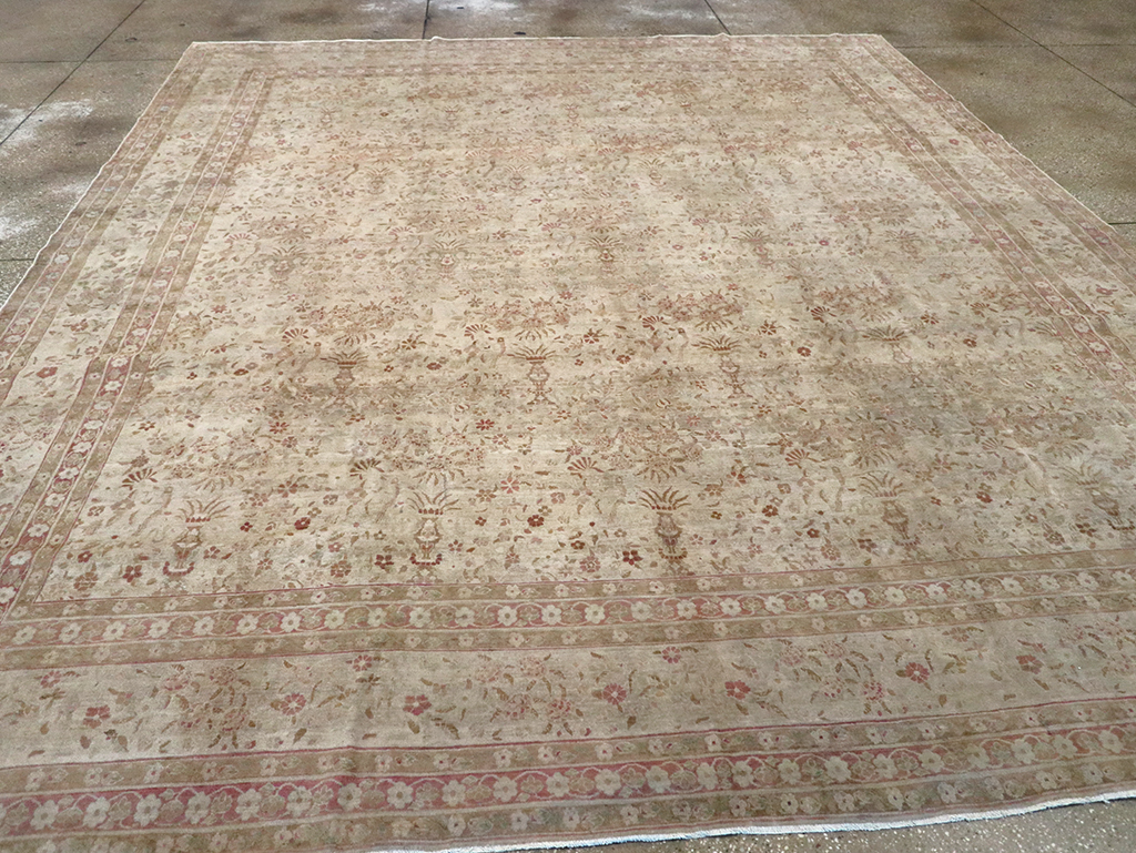 Antique Persian Lavar Kerman Carpet, No.18672 - Gss