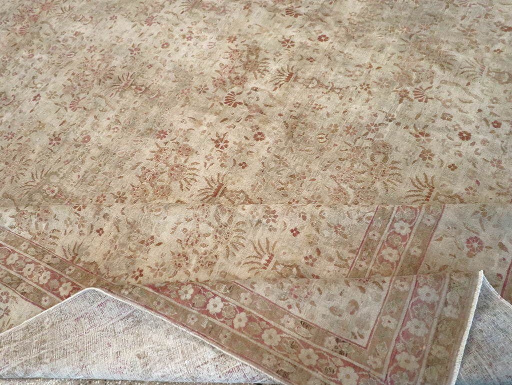 Antique Persian Lavar Kerman Carpet, No.18672 - Gss