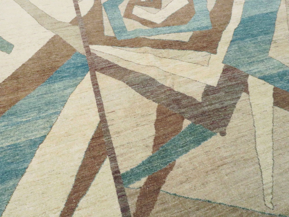 Modernist Persian Tabriz Room Size Carpet, No.18677 - Gss