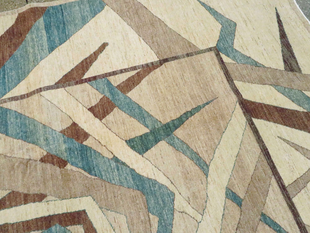 Modernist Persian Tabriz Room Size Carpet, No.18677 - Gss