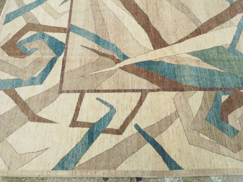 Modernist Persian Tabriz Room Size Carpet, No.18677 - Gss