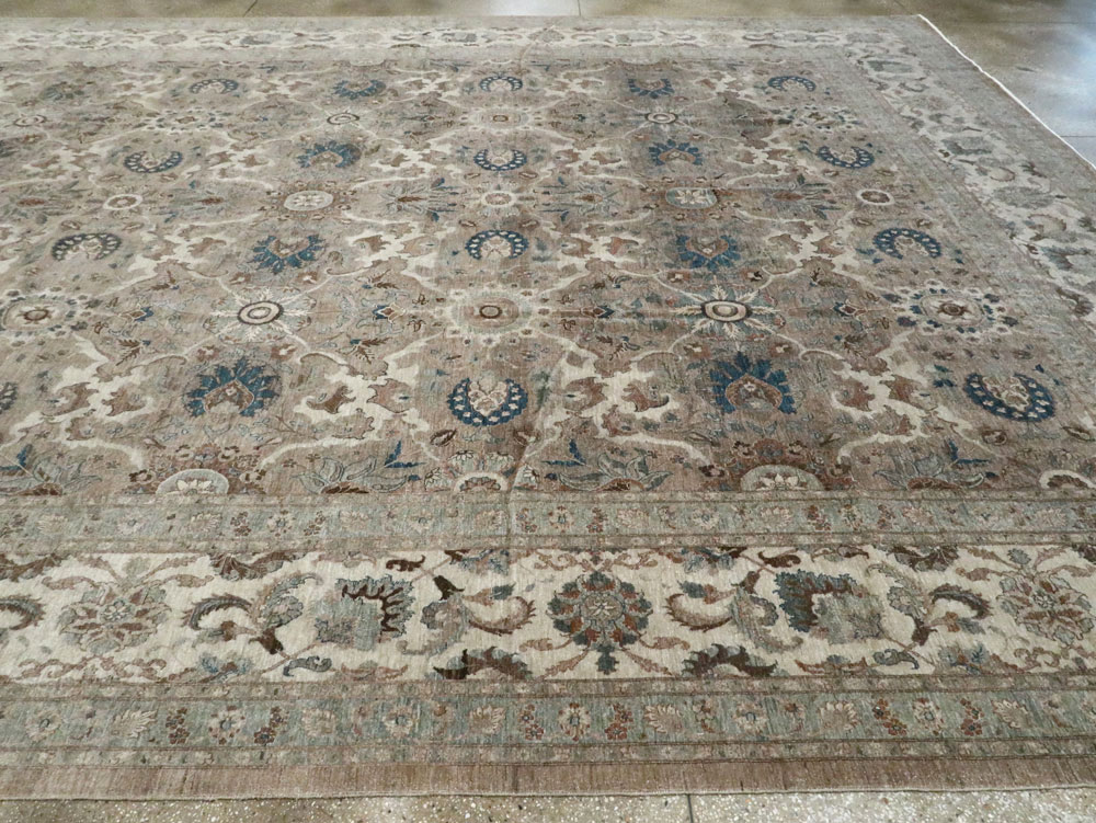 Antique Persian Tabriz Carpet, No.18680 - Gss