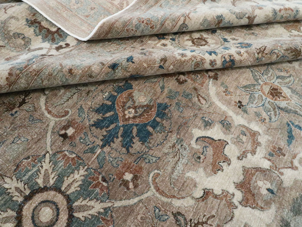 Antique Persian Tabriz Carpet, No.18680 - Gss