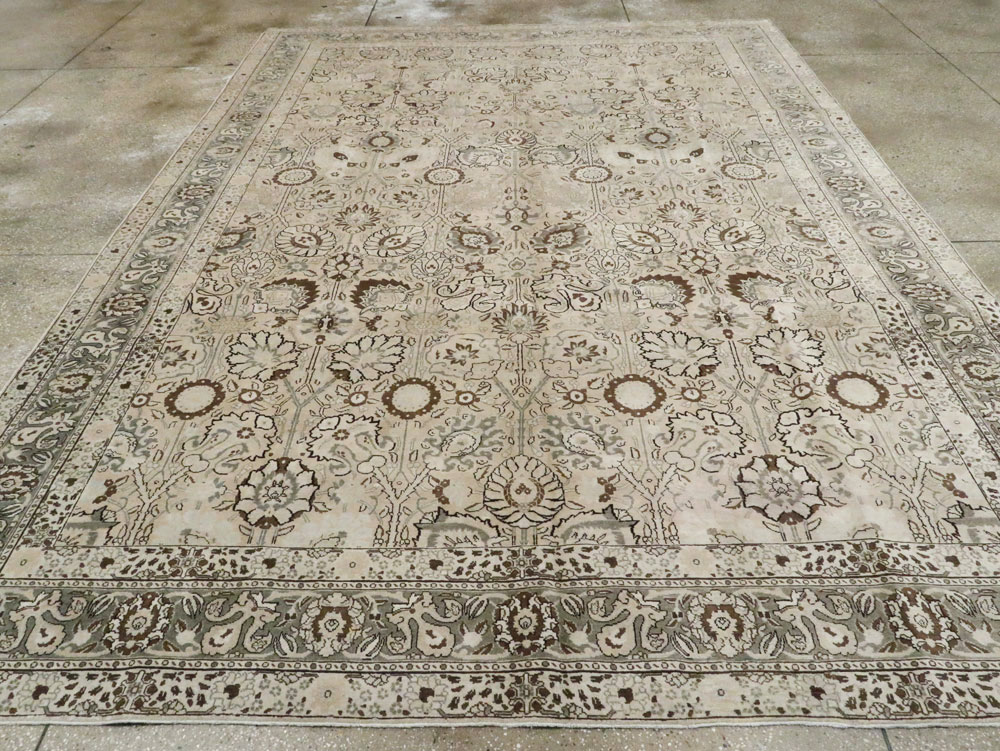 Antique Persian Tabriz Carpet, No.18693 - Gss