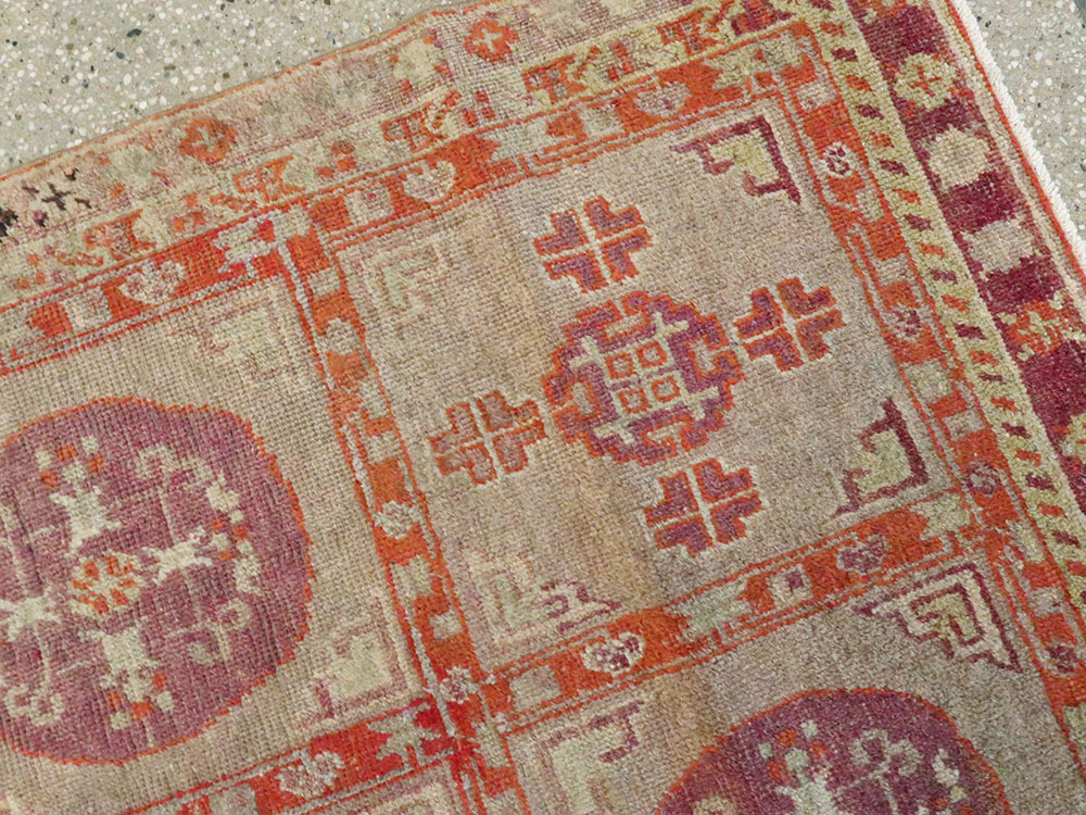 Vintage East Turkestan Khotan Rug, No.18717 - Gss