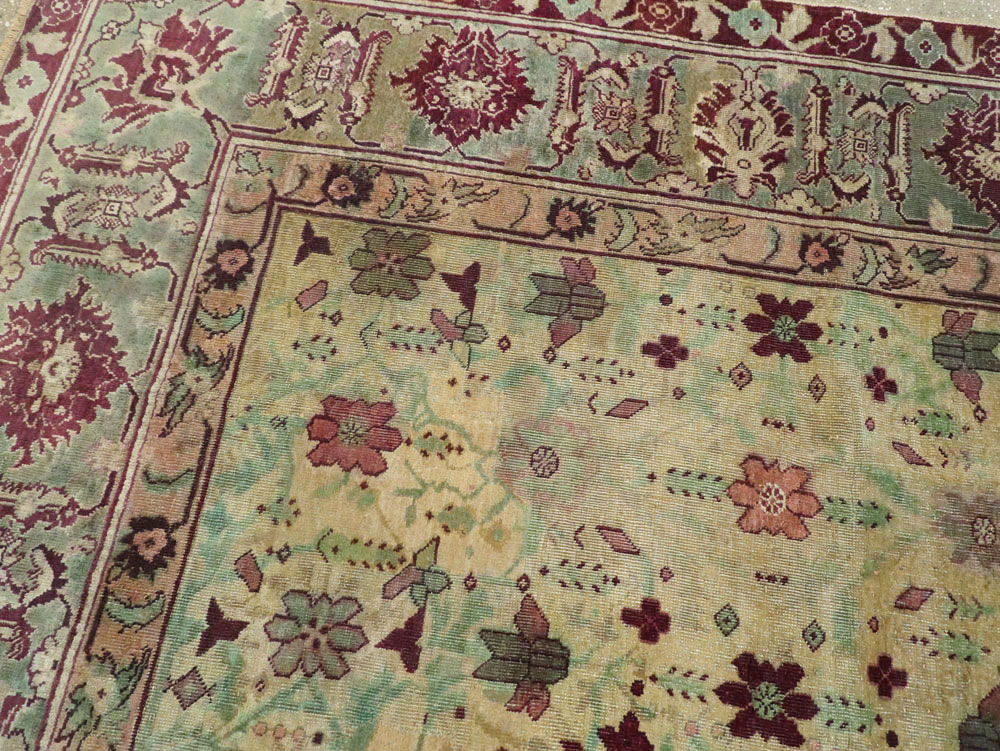 Antique Indian Agra Square Carpet, No.18730 - Gss