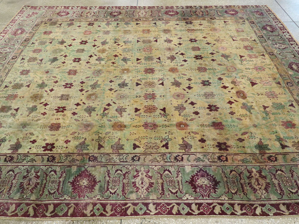 Antique Indian Agra Square Carpet, No.18730 - Gss