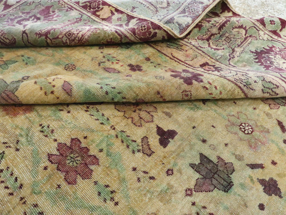 Antique Indian Agra Square Carpet, No.18730 - Gss