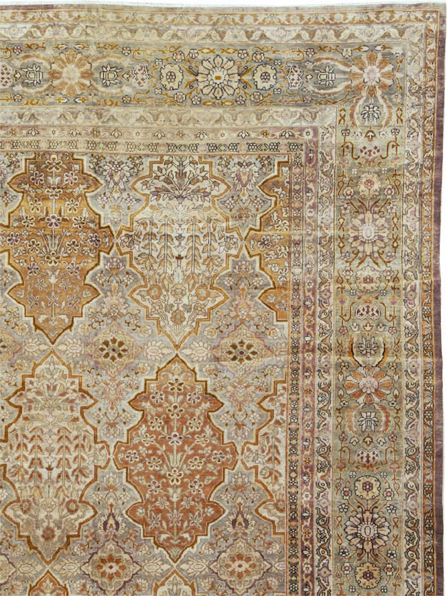 Antique Indian Lahore Carpet, No.18775 - Gss