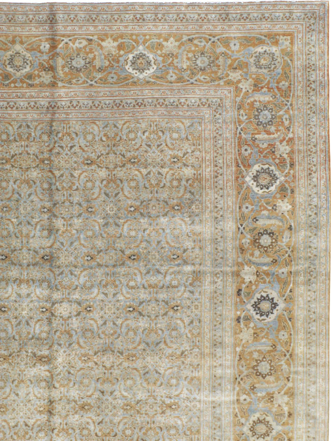 Antique Persian Tabriz Carpet, No.18778 - Gss