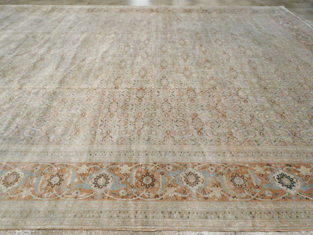 Antique Persian Tabriz Carpet, No.18778 - Gss