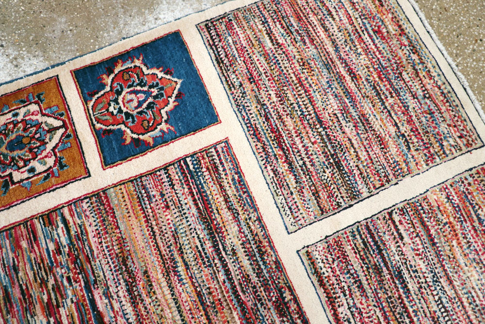 Vintage Persian Mashad Carpet, No.18790 - Gss