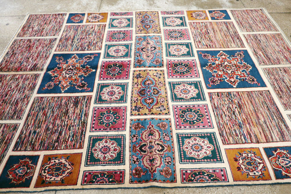 Vintage Persian Mashad Carpet, No.18790 - Gss