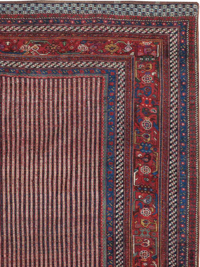 Antique Persian Qashqai Carpet, No.18791 - Gss