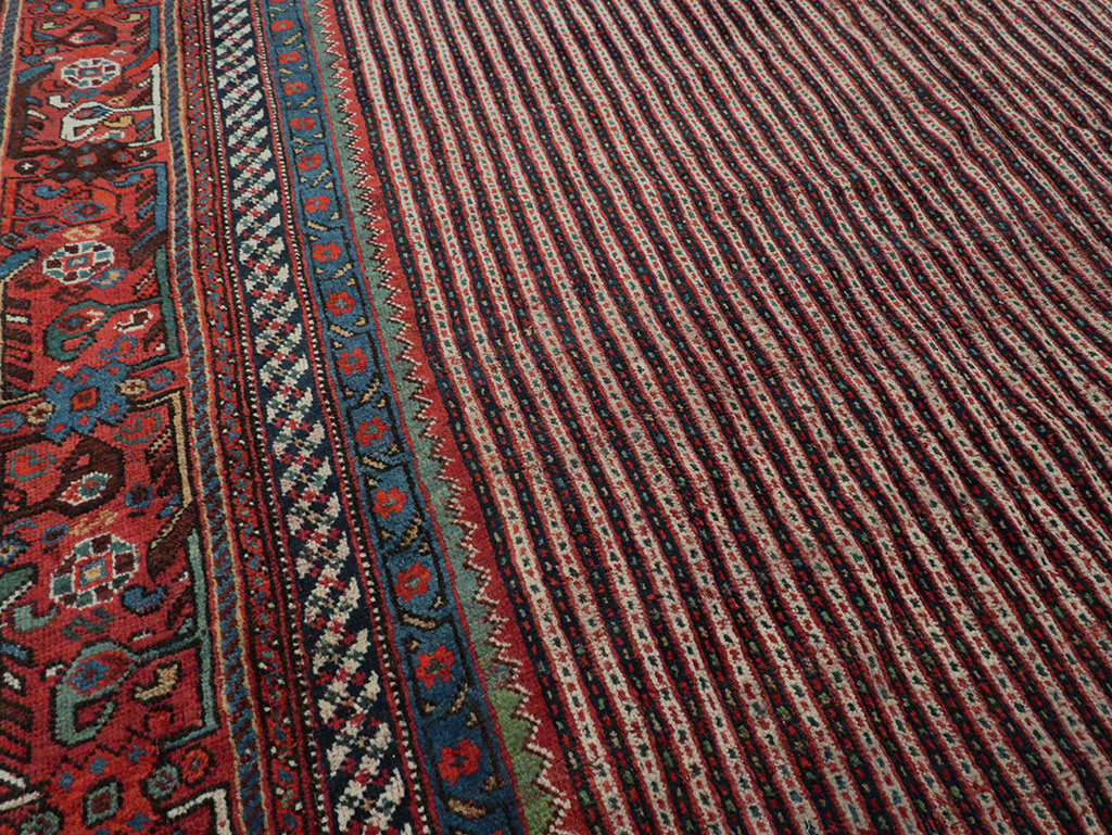 Antique Persian Qashqai Carpet, No.18791 - Gss