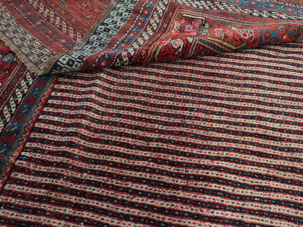 Antique Persian Qashqai Carpet, No.18791 - Gss