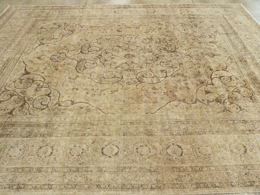 Antique Persian Tabriz Carpet, No.18812 - Gss