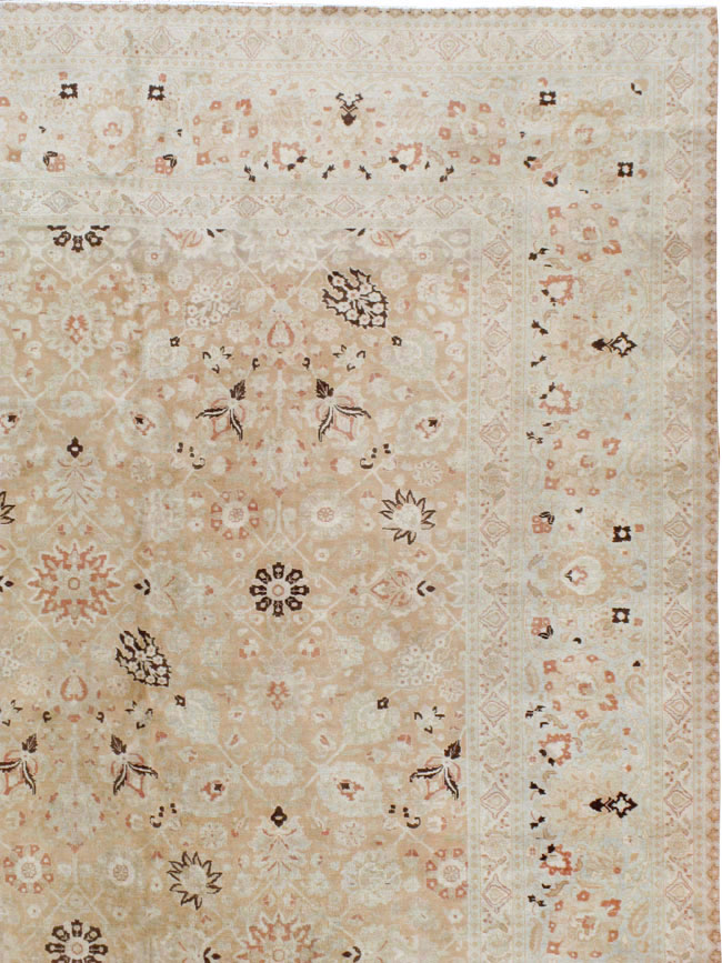 Antique Persian Tabriz Carpet, No.18848 - Gss
