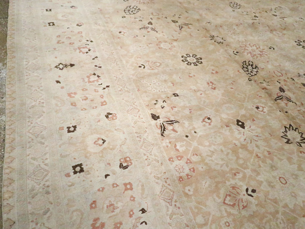 Antique Persian Tabriz Carpet, No.18848 - Gss