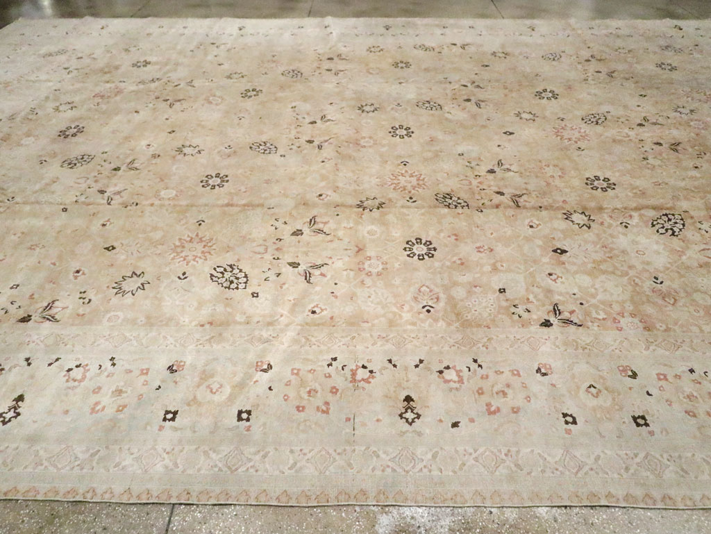 Antique Persian Tabriz Carpet, No.18848 - Gss