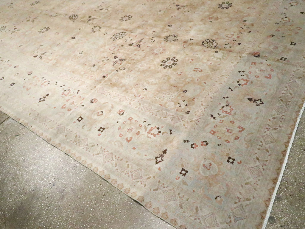 Antique Persian Tabriz Carpet, No.18848 - Gss