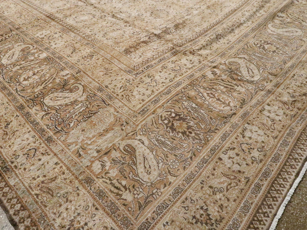 Antique Persian Dorokhsh Carpet, No.18851 - Gss