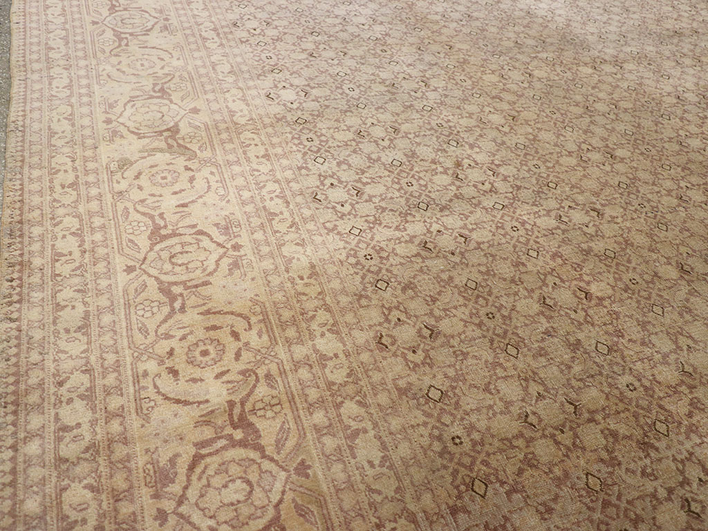 Vintage Persian Tabriz Carpet, No.18853 - Gss