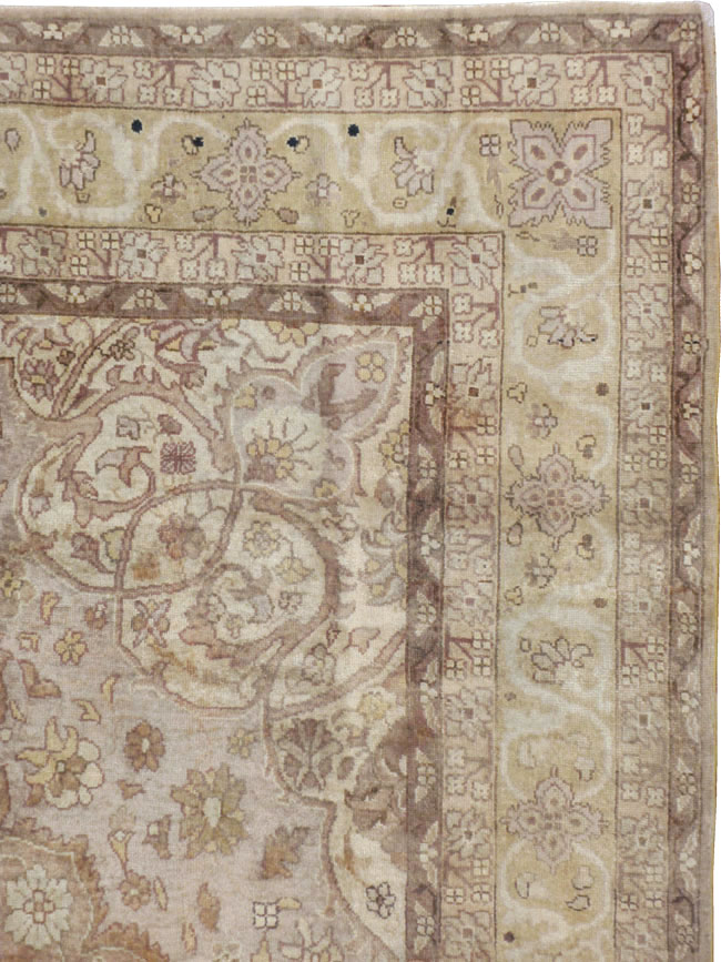 Vintage Indian Lahore Carpet, No.18861 - Gss