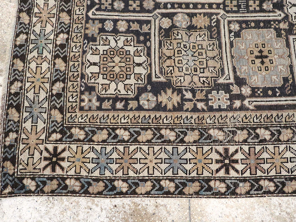 Antique Caucasian Shirvan Rug, No.18893 - Gss