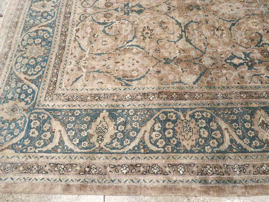 Antique Persian Tabriz Carpet, No.18900 - Gss