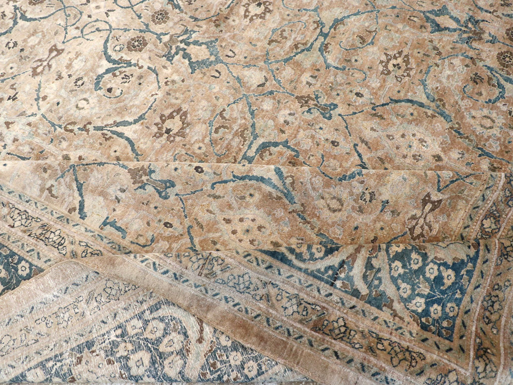 Antique Persian Tabriz Carpet, No.18900 - Gss