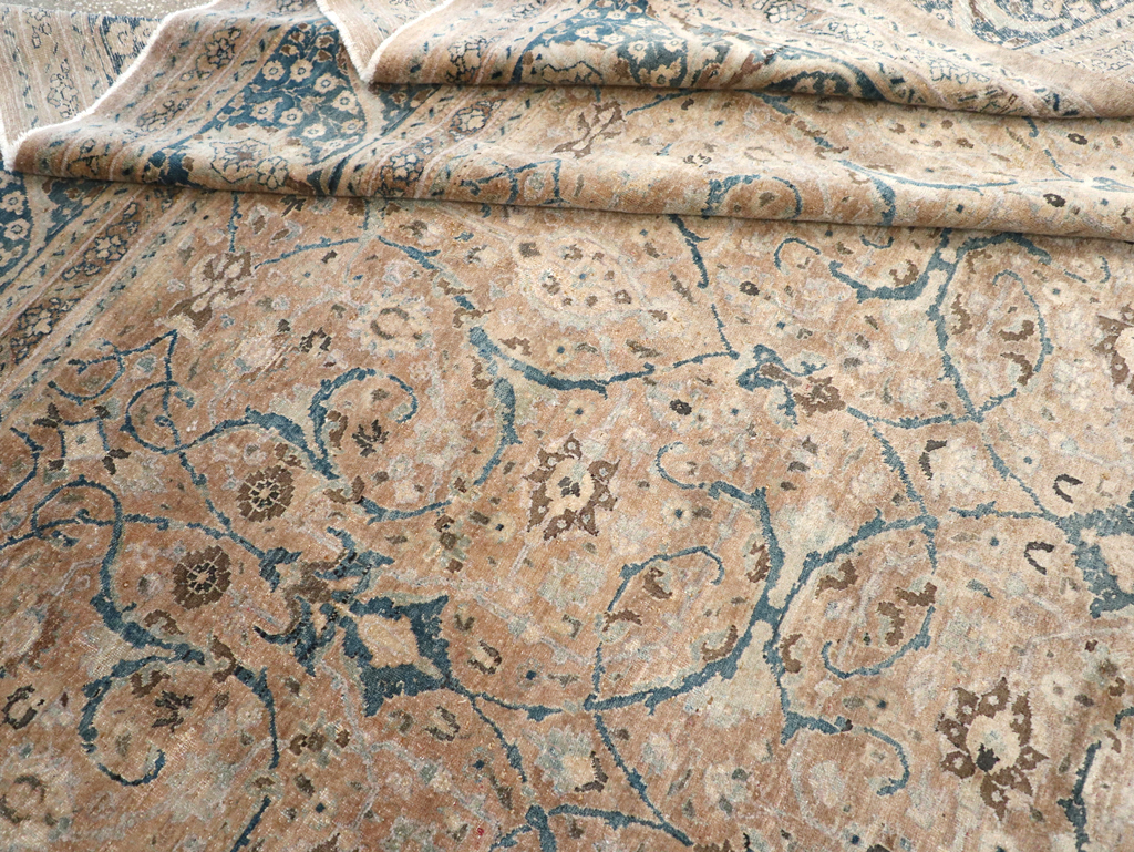 Antique Persian Tabriz Carpet, No.18900 - Gss