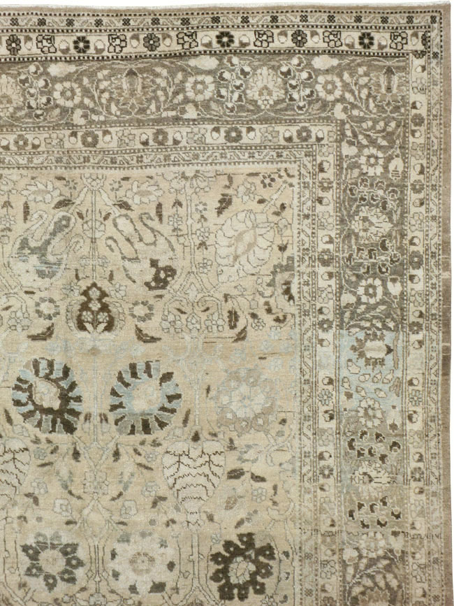 Antique Persian Tabriz Carpet, No.18904 - Gss