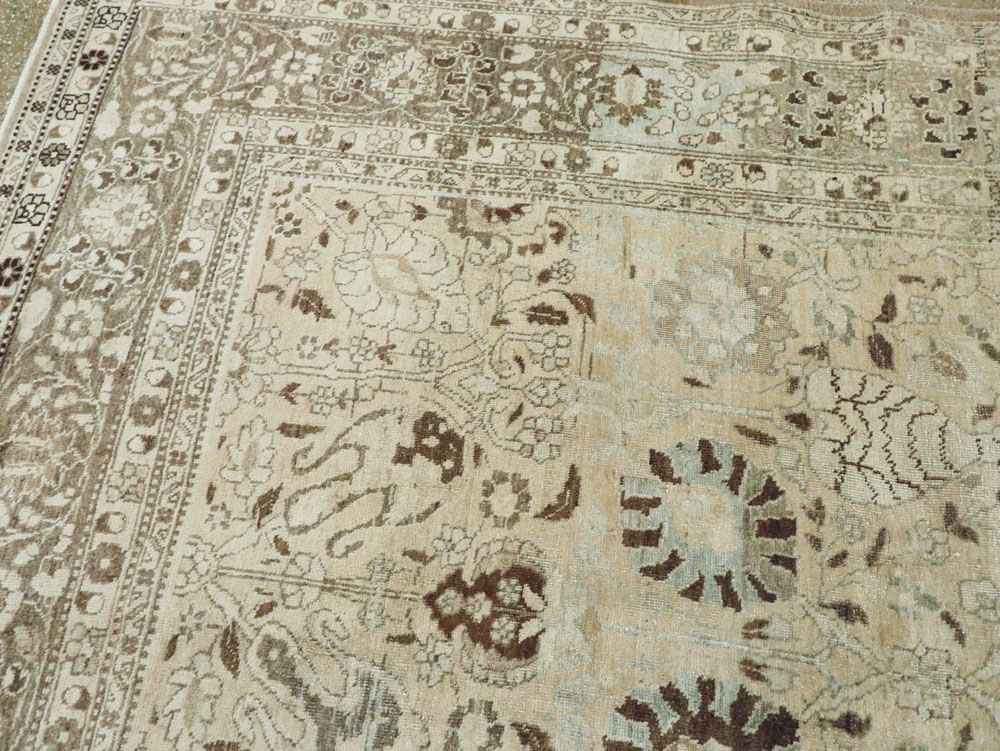 Antique Persian Tabriz Carpet, No.18904 - Gss