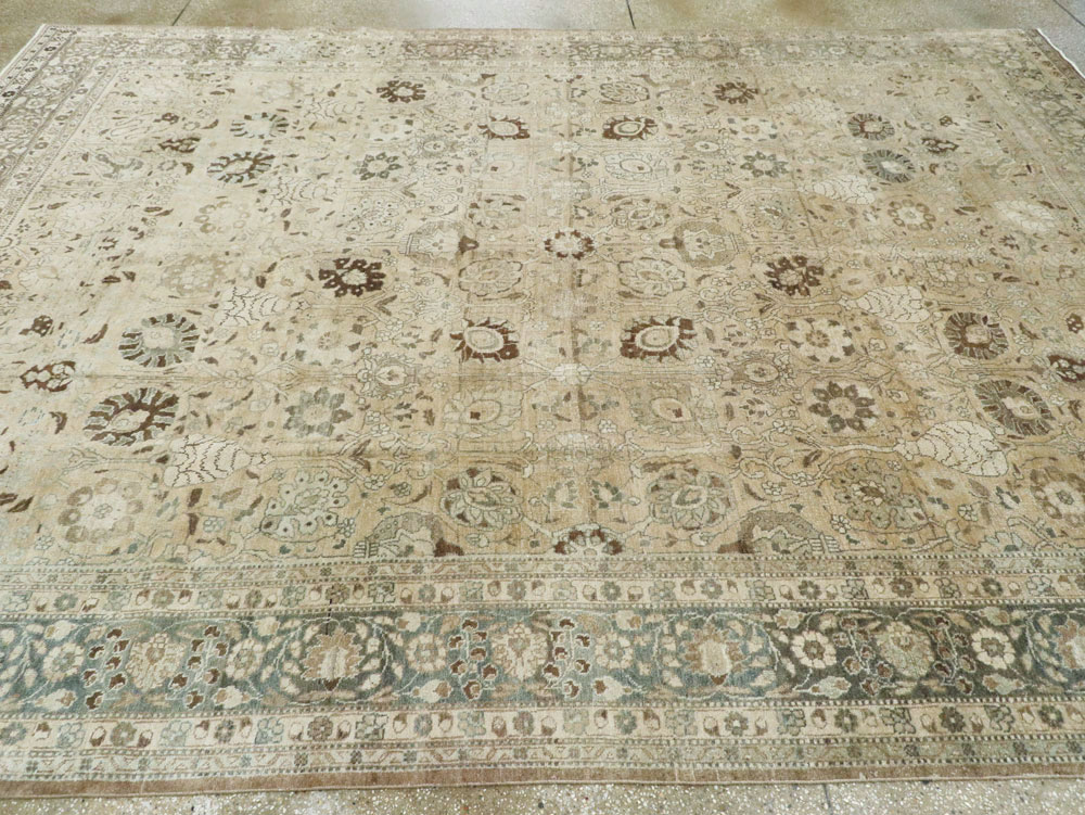Antique Persian Tabriz Carpet, No.18904 - Gss