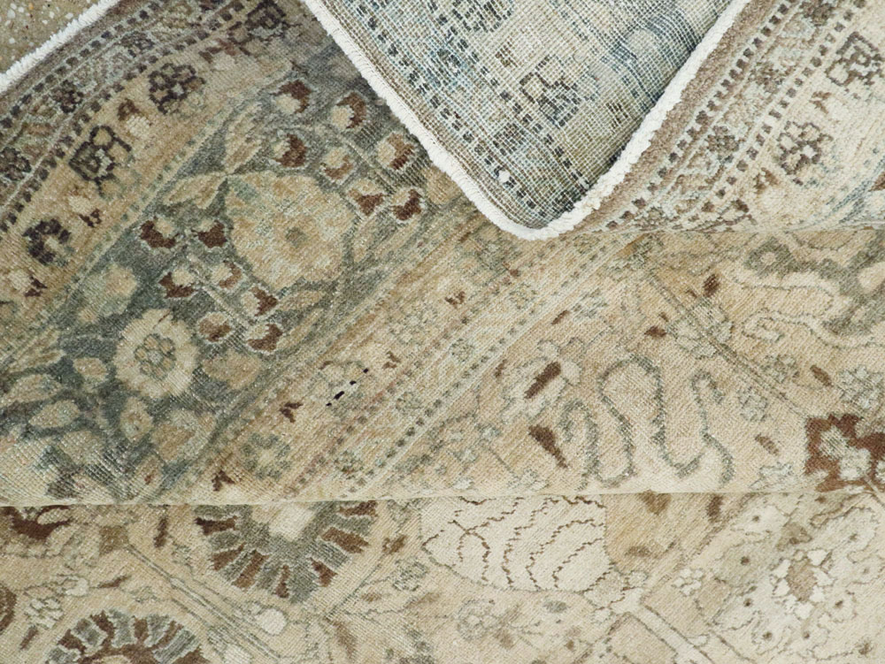 Antique Persian Tabriz Carpet, No.18904 - Gss