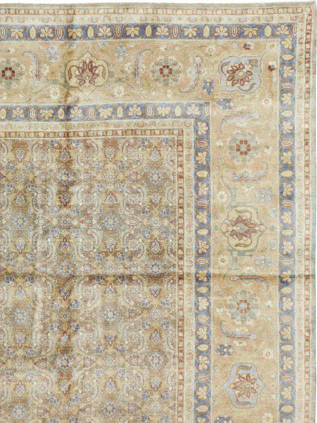 Antique Persian Tabriz Carpet, No.18926 - Gss