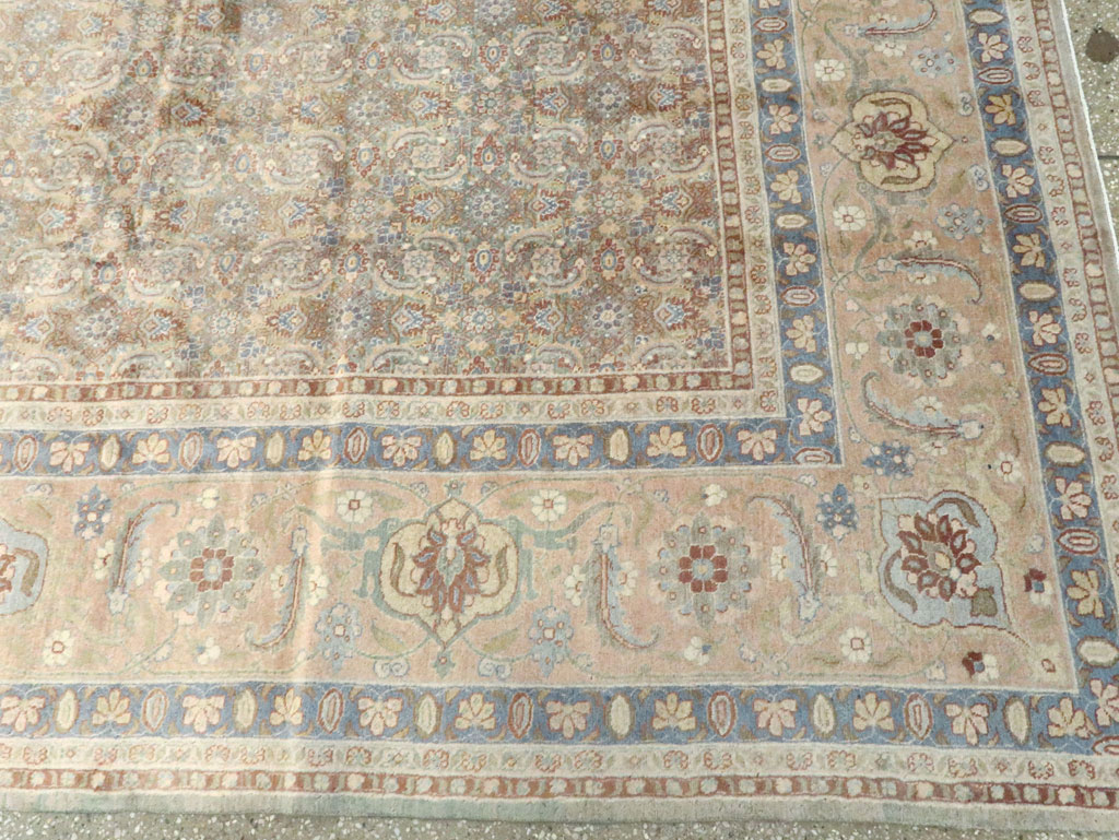 Antique Persian Tabriz Carpet, No.18926 - Gss