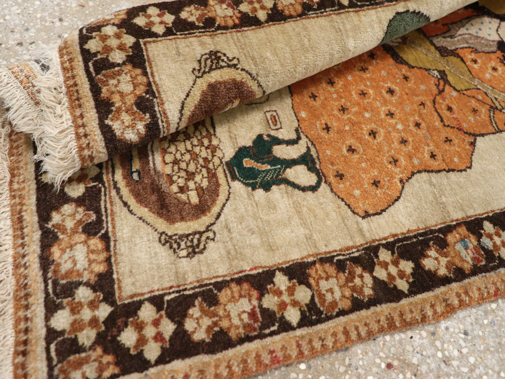 Vintage Persian Tabriz Pictorial Rug, No.18933 - Gss